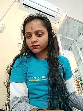 Snapshot of Sonam_dhakad chatting on 02/13/26, 06:42 Sonam dhakad online show from 02/13/26, 06:42