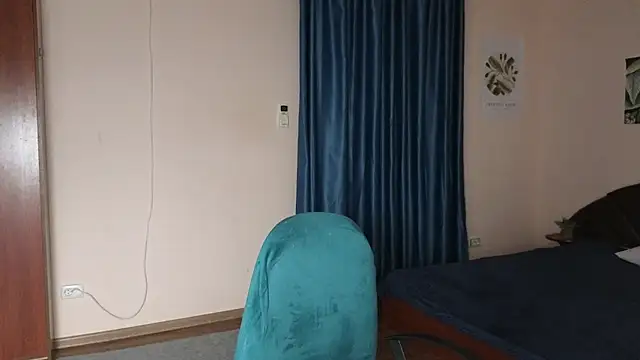 Rosette Pricky online show from 12/05/25, 02:03