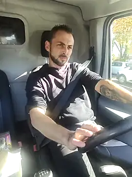 Snapshot of papichulo0099 chatting on 10/27/25, 10:08 papichulo0099 online show from 10/27/25, 10:08