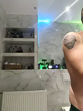 Snapshot of papichulo0099 chatting on 11/20/25, 08:08 papichulo0099 online show from 11/20/25, 08:08