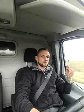 Snapshot of papichulo0099 chatting on 11/21/25, 12:26 papichulo0099 online show from 11/21/25, 12:26