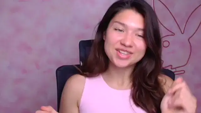 Snapshot of Sandra_Curly chatting on 09/11/25, 08:42 Sandra Curly online show from 09/11/25, 08:42