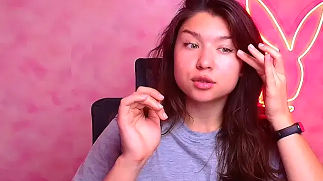 Snapshot of Sandra_Curly chatting on 09/13/25, 01:33 Sandra Curly online show from 09/13/25, 01:33