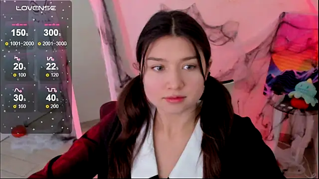 Snapshot of Sandra_Curly chatting on 10/31/25, 08:43 Sandra Curly online show from 10/31/25, 08:43