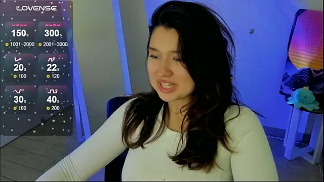 Snapshot of Sandra_Curly chatting on 11/14/25, 10:18 Sandra Curly online show from 11/14/25, 10:18