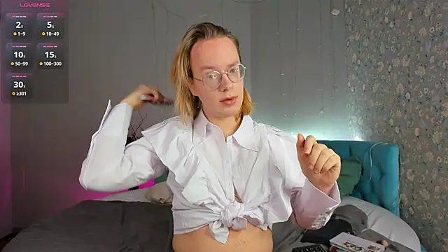 Amanda Butlerr online show from 01/15/26, 09:14