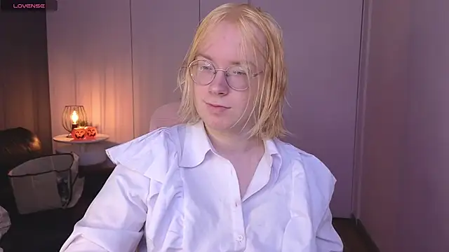Amanda Butlerr online show from 05/28/26, 01:19
