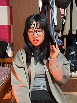 AAANINE22 online show from 10/29/25, 06:15