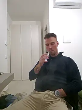 mrlyuis online show from 12/03/25, 09:13