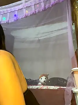 thaoyeuuu online show from 09/11/25, 01:49