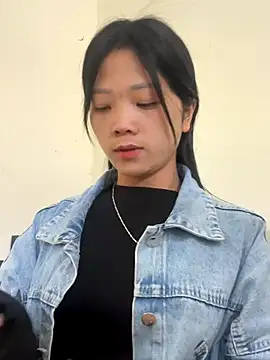 thaoyeuuu online show from 09/24/25, 02:04