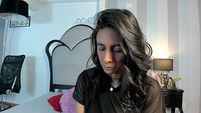 MiaAmore  online show from 07/21/26, 06:21
