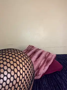 Snapshot of Lady-Amina chatting on 12/19/25, 03:24 Lady-Amina online show from 12/19/25, 03:24