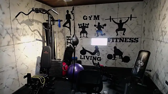 Snapshot of AustinJones_ chatting on 11/10/25, 07:35 AustinJones online show from 11/10/25, 07:35