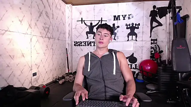 Snapshot of AustinJones_ chatting on 01/05/26, 07:17 AustinJones online show from 01/05/26, 07:17