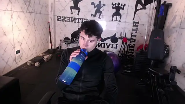 Snapshot of AustinJones_ chatting on 01/15/26, 07:17 AustinJones online show from 01/15/26, 07:17