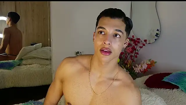 Troye Williams online show from 07/10/26, 12:04