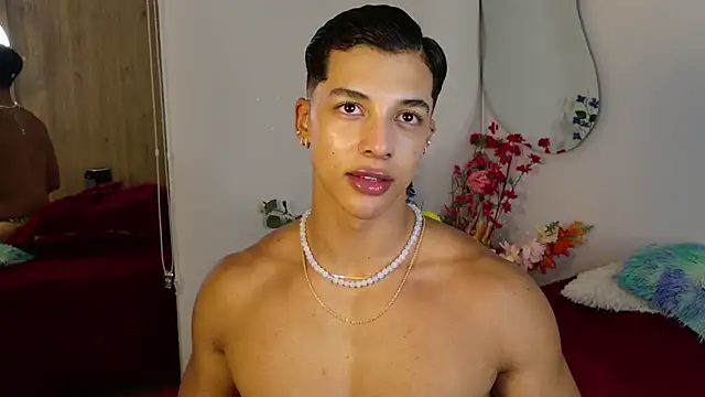 Troye Williams online show from 07/31/26, 12:21