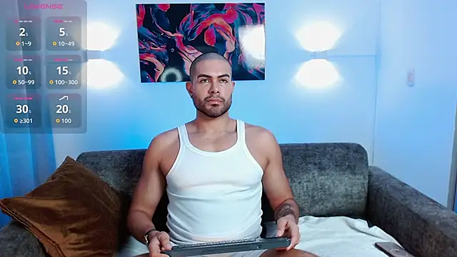 ZarekFox online show from 11/26/25, 01:56