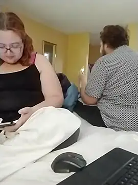 XEmoxkittyx online show from 03/23/26, 06:06