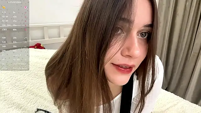 Snapshot of RachaelJuntunen chatting on 09/17/25, 10:39 RachaelJuntunen online show from 09/17/25, 10:39