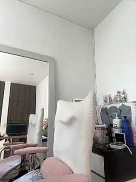 Victoria alson online show from 02/04/26, 02:12