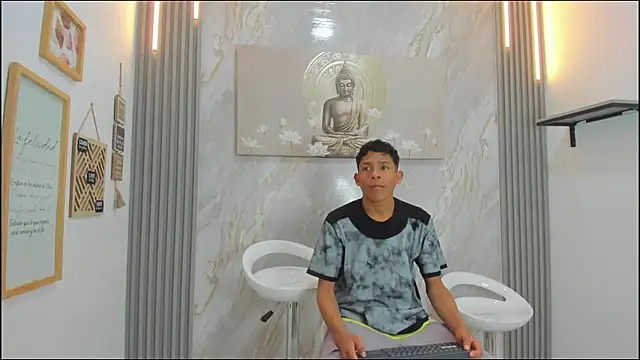 BEAUTY BOYS1 online show from 01/07/26, 07:11