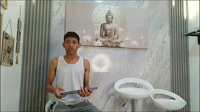 BEAUTY BOYS1 online show from 02/08/26, 07:12