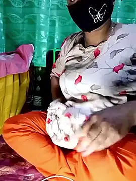 Mistompa24 online show from 11/25/25, 04:56