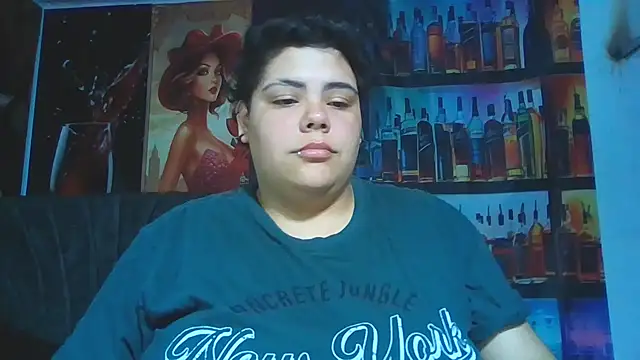 Snapshot of Hailey_Curvy chatting on 06/17/26, 07:11 Hailey Curvy online show from 06/17/26, 07:11