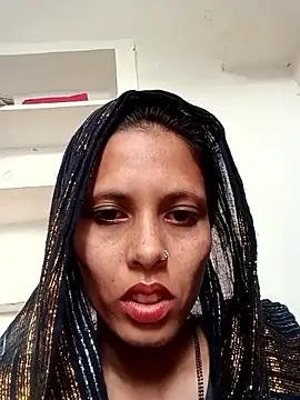 Snapshot of Sajnisingh chatting on 10/20/25, 02:45 Sajnisingh online show from 10/20/25, 02:45