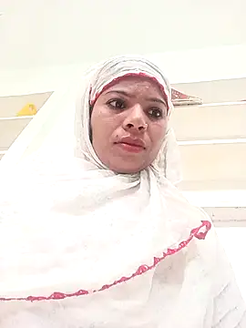 Snapshot of Rubi_sarma chatting on 10/13/25, 01:38 Rubi sarma online show from 10/13/25, 01:38