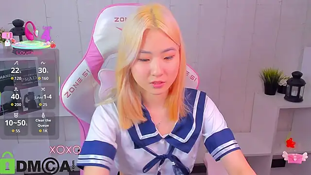 Aisi 18 online show from 11/25/25, 01:05