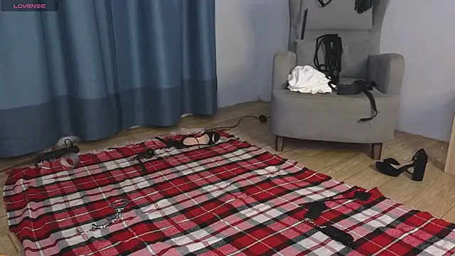 laracroftmansion online show from 03/03/26, 05:19