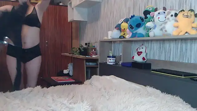 Snapshot of Netty_Brittany chatting on 10/12/25, 07:02 Netty Brittany online show from 10/12/25, 07:02