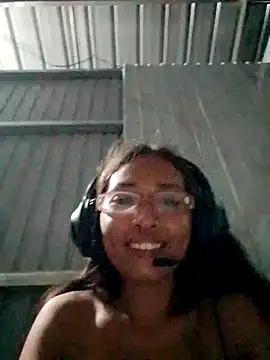 Snapshot of pinayhotii chatting on 09/10/25, 04:51 pinayhotii online show from 09/10/25, 04:51