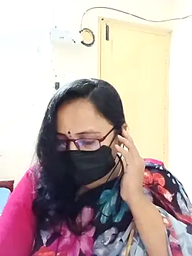 Snapshot of Ananya_flower chatting on 09/10/25, 04:40 Ananya flower online show from 09/10/25, 04:40