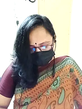 Snapshot of Ananya_flower chatting on 09/11/25, 04:45 Ananya flower online show from 09/11/25, 04:45