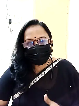 Snapshot of Ananya_flower chatting on 09/16/25, 04:08 Ananya flower online show from 09/16/25, 04:08