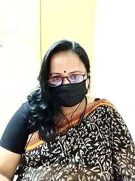 Snapshot of Ananya_flower chatting on 09/24/25, 05:38 Ananya flower online show from 09/24/25, 05:38