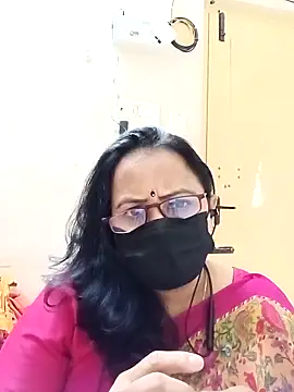 Snapshot of Ananya_flower chatting on 09/27/25, 08:52 Ananya flower online show from 09/27/25, 08:52