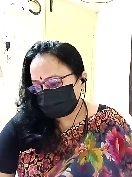 Snapshot of Ananya_flower chatting on 10/22/25, 09:42 Ananya flower online show from 10/22/25, 09:42