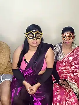 Hot modal online show from 12/22/25, 04:48