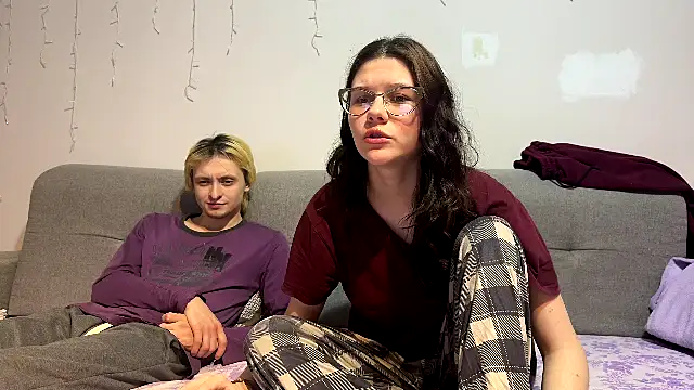 LaVostraDorothy online show from 04/10/26, 07:40