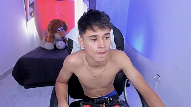 Aron Boyy online show from 02/18/26, 07:21