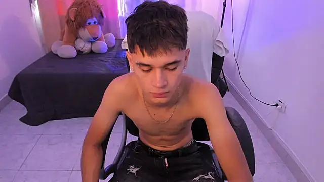 Aron Boyy online show from 03/31/26, 09:15