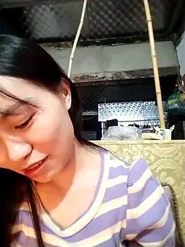   Sasulq   online show from 10/22/25, 11:43