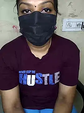 Snapshot of Tamil_Attitude_queen chatting on 10/03/25, 07:33 Tamil Attitude queen online show from 10/03/25, 07:33