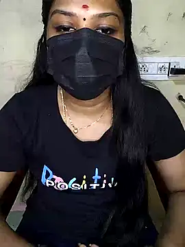 Snapshot of Tamil_Attitude_queen chatting on 10/31/25, 07:26 Tamil Attitude queen online show from 10/31/25, 07:26