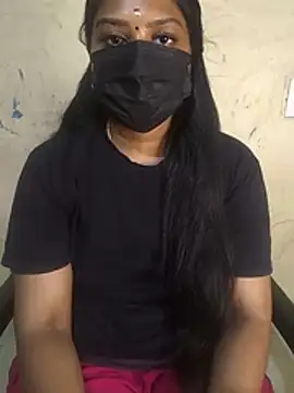 Snapshot of Tamil_Attitude_queen chatting on 01/12/26, 07:19 Tamil Attitude queen online show from 01/12/26, 07:19